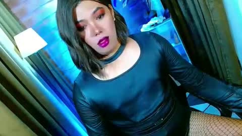 Miss OLIVIA online show from May 16, 10:36 am