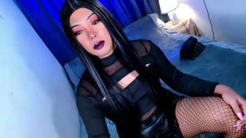 Miss OLIVIA online show from May 28, 2:09 am