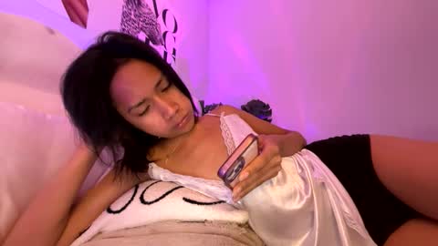 Olivia online show from May 24, 10:34 am