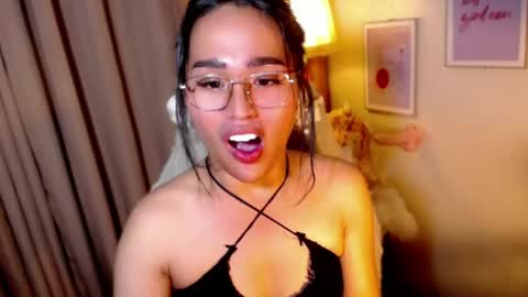 Angel Creamdensada online show from May 10, 7:46 am