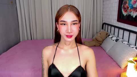 Chloe online show from November 17, 2:11 am