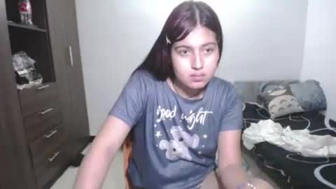 izzy online show from May 1, 11:53 pm