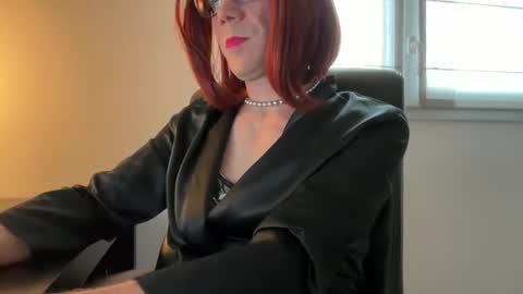 piouckk online show from November 24, 1:13 pm