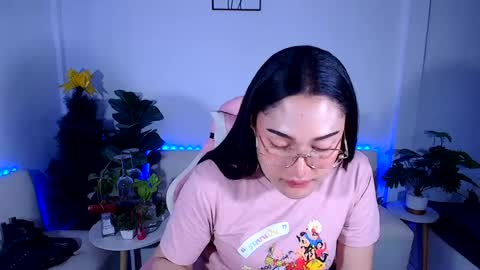 Ploysai online show from July 24, 8:02 am