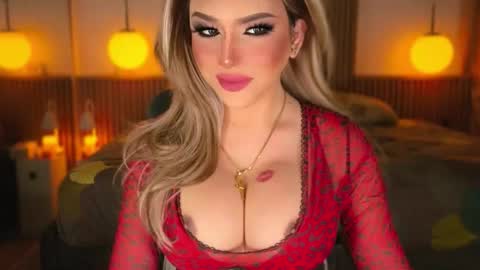 its SOPHIA online show from October 24, 10:48 pm