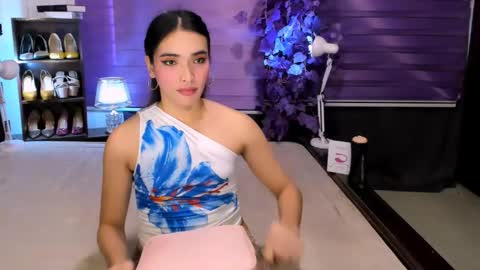 Precious  online show from November 23, 8:16 am