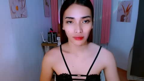 Precious  online show from May 21, 11:39 am