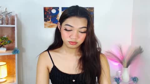 prettyhothugecock online show from November 4, 1:10 pm