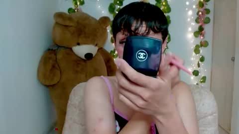 princess_280119 online show from February 19, 1:18 pm