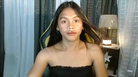 Snapshot of princessrynn chatting on October 20, 10:07 am princessrynn online show from October 20, 10:07 am