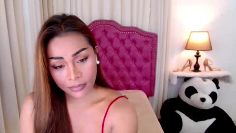 princessyanzy1 online show from November 18, 1:05 am