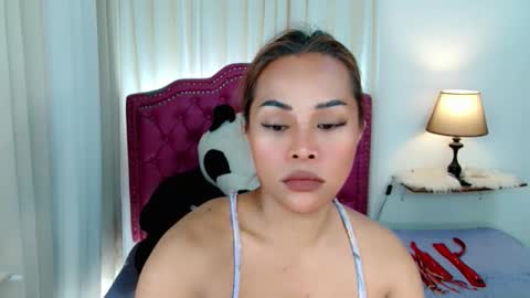 princessyanzy1 online show from April 30, 12:05 am