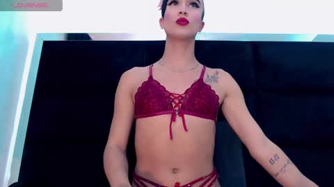 priscilarainbow online show from May 5, 7:31 pm