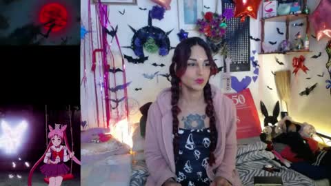 purplekattlyn online show from May 18, 6:30 am