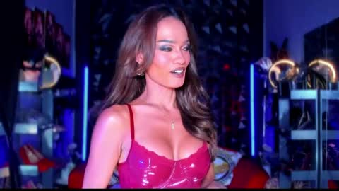 ValentinaMoone online show from May 14, 9:34 pm
