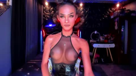 ValentinaMoone online show from May 25, 11:01 pm