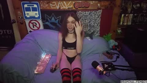ramona_femboy online show from September 27, 2:53 am