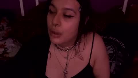 Rattlesnake Bitch 666 online show from October 10, 9:54 am