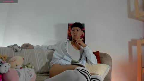 regiina_doll online show from March 4, 12:31 pm