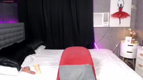 Miss Cassie online show from November 11, 4:31 pm