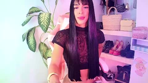 Rosalinda online show from May 8, 5:59 am