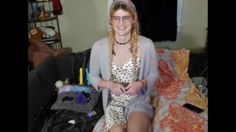 Ryn Michele online show from December 23, 10:01 pm