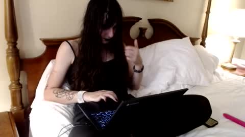 sabinewinters online show from May 28, 11:36 pm
