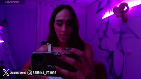 sabrina fox online show from November 7, 4:01 am
