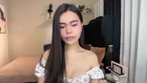 sabrinamadonna54 online show from June 17, 8:43 pm