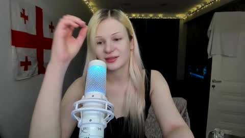 Snapshot of samanthamiasnik1 chatting on January 31, 4:38 pm Samantha online show from January 31, 4:38 pm