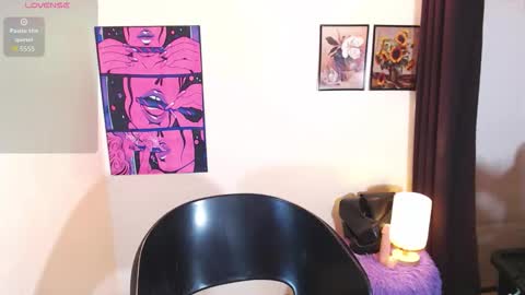 Sam online show from November 25, 2:41 pm