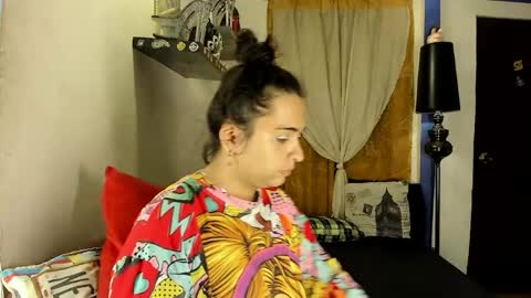 SARAHJEY     online show from May 24, 2:08 am
