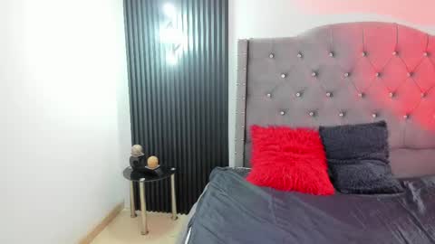 scarbadgirl_ online show from May 11, 3:34 am
