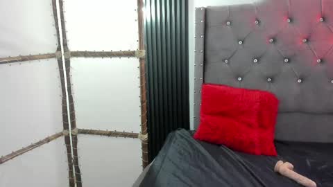scarbadgirl_ online show from May 30, 4:21 am