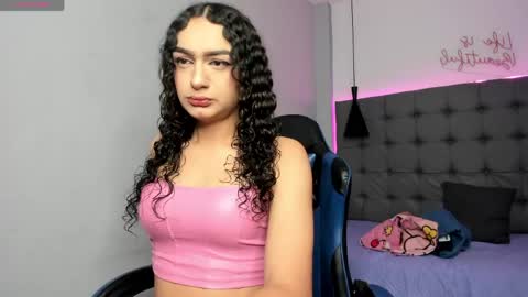 scarlet online show from May 22, 4:08 am