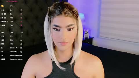 scarleth_sweety online show from April 27, 1:48 am