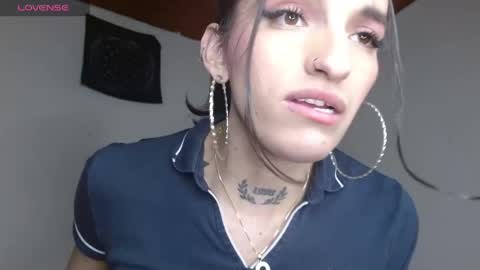 scarlet online show from May 8, 1:57 am