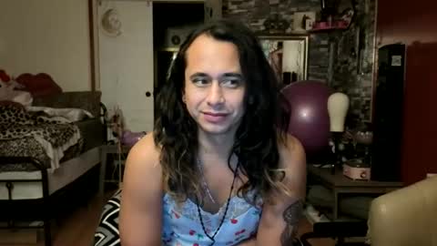 sexiwhiskey699 online show from May 28, 5:49 am