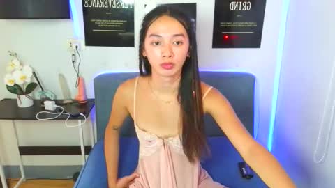 sexxyhotasianladyboy online show from May 24, 8:11 am