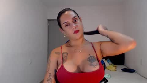 Natalia Duran online show from May 23, 10:44 am
