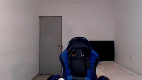 Natalia Duran online show from May 28, 3:59 am