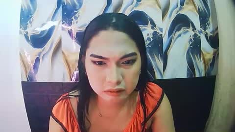 sexypetiteraine online show from April 29, 4:01 pm