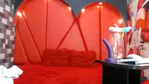 Sharon online show from May 15, 4:59 pm