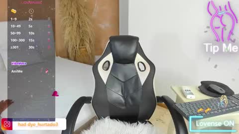 shenielxxx online show from February 17, 1:40 pm