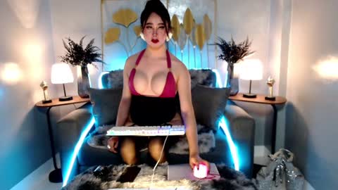 WET AND WILD YHANNA online show from February 2, 5:48 pm