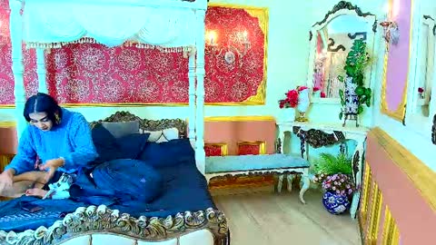 SinnaDark online show from May 19, 11:39 am