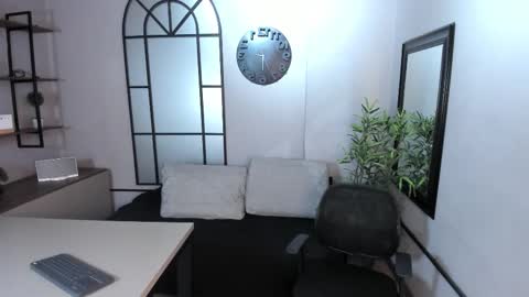 SImon Duran online show from November 16, 5:28 am