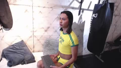 SImon Duran online show from March 1, 5:13 am