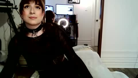 gapingsissyslut online show from February 21, 8:38 pm