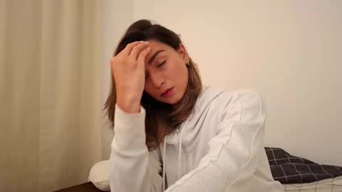 Vi online show from December 1, 9:23 am